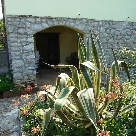 Apartment Nada Veli Losinj Bagian luar foto