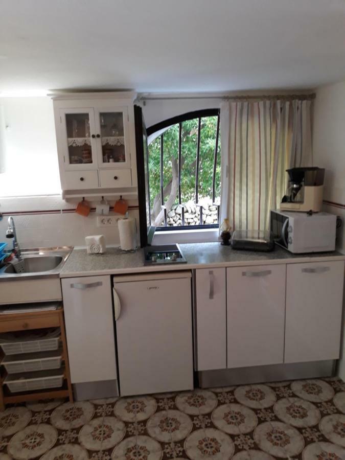Apartment Nada Veli Losinj Bagian luar foto